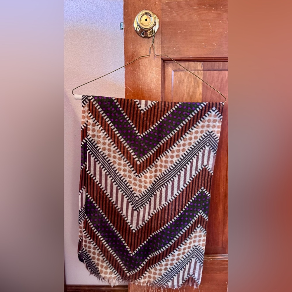 Prana Chevron Geometric Patterned Scarf Multicolor